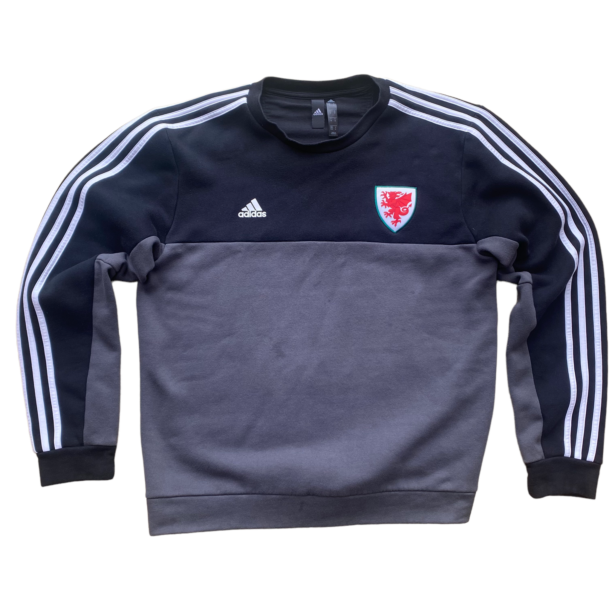 Adidas shop sweatshirt 2019